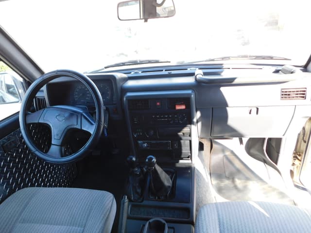 1997 Nissan Patrol JDM car for sale — photo 3 of 7
