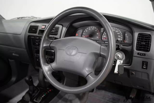 1999 Toyota Hilux Surf JDM car for sale — photo 12 of 25