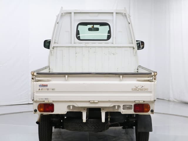 1997 Mitsubishi Minicab JDM car for sale — photo 6 of 25