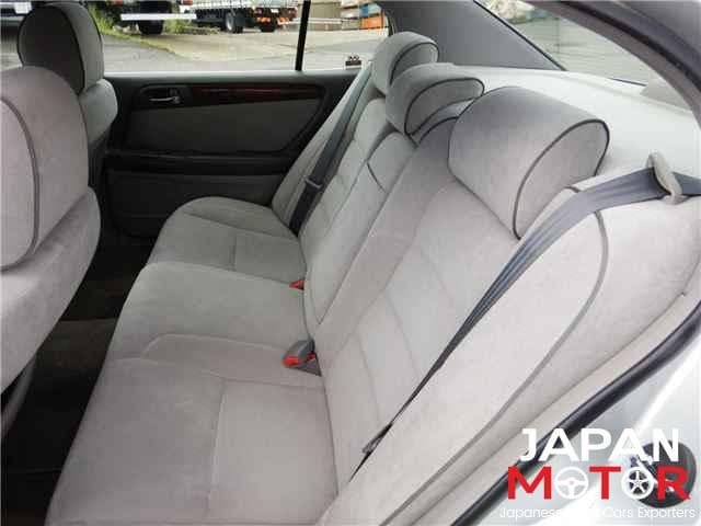 1998 Toyota Aristo JDM car for sale — photo 9 of 10