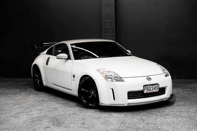 2005 Nissan Fairlady Z JDM car for sale — photo 6 of 14