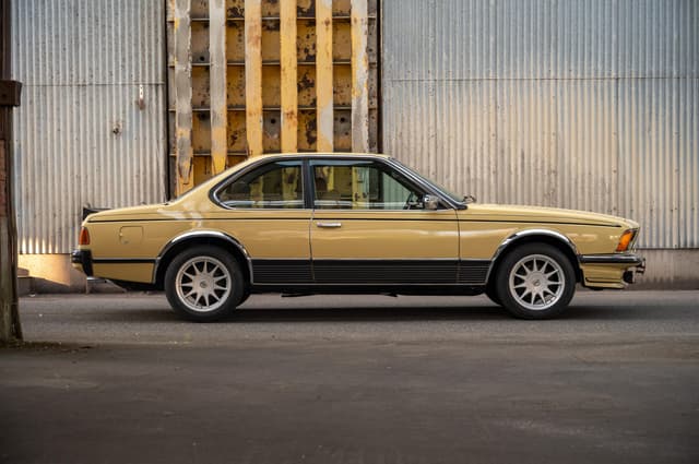 1977 Bmw JDM car for sale — photo 10 of 25