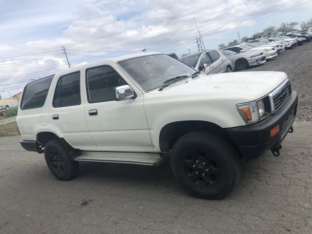 1993 Toyota Hilux Surf JDM car for sale — photo 3 of 5