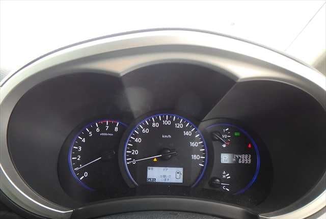 2011 Nissan Elgrand JDM car for sale — photo 11 of 25