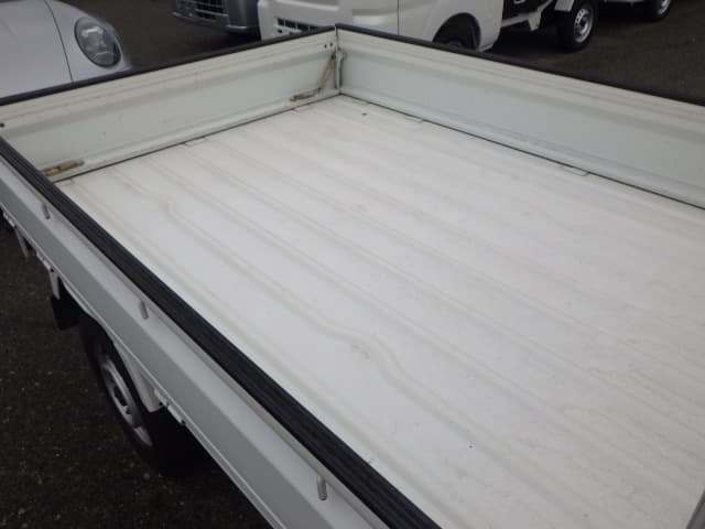 2005 Suzuki Carry JDM car for sale — photo 8 of 24