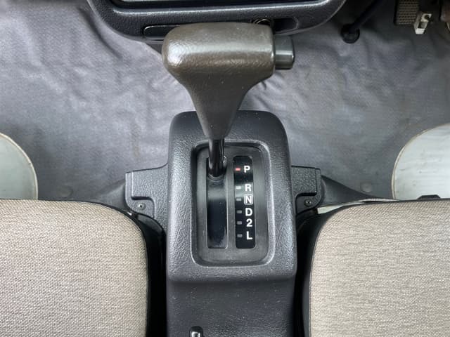 Suzuki Carry JDM car for sale — photo 16 of 17