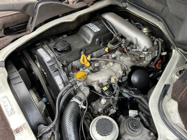 1998 Toyota HiAce JDM car for sale — photo 17 of 20