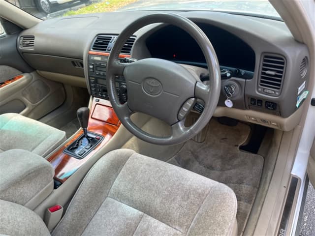 1998 Toyota Celsior JDM car for sale — photo 11 of 17
