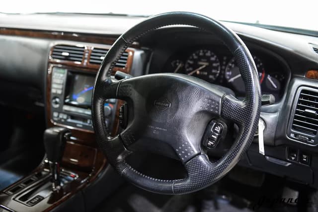 1997 Nissan Cima JDM car for sale — photo 13 of 25