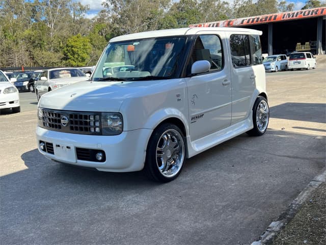2002 Nissan Cube JDM car for sale — photo 10 of 16