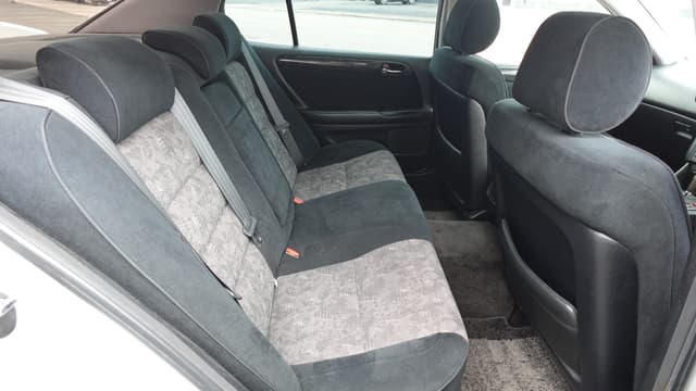 1997 Toyota Aristo JDM car for sale — photo 13 of 15