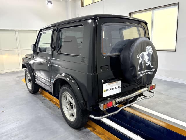 1994 Suzuki Jimny JDM car for sale — photo 4 of 25