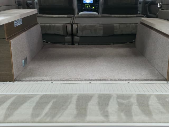 2000 Toyota Land Cruiser JDM car for sale — photo 18 of 20