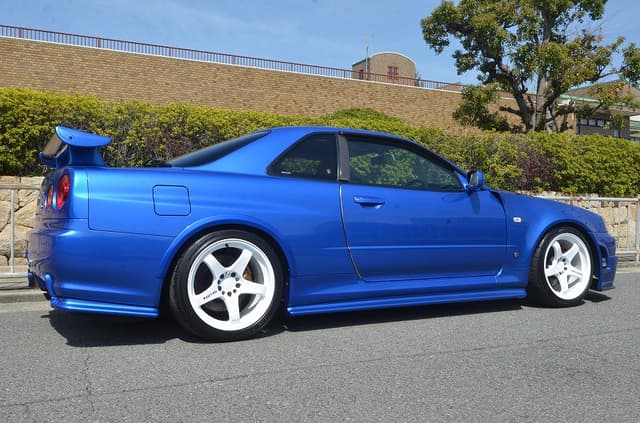 2001 Nissan Skyline JDM car for sale — photo 6 of 11