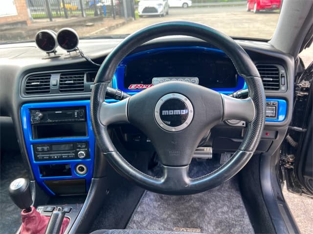 1998 Toyota Chaser JDM car for sale — photo 13 of 21