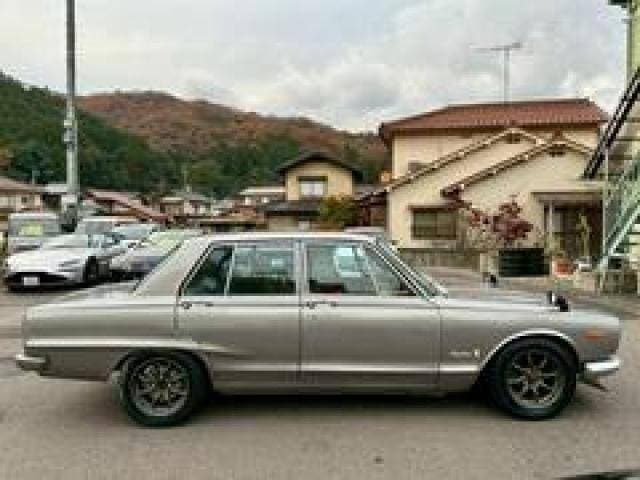 1971 Nissan Skyline JDM car for sale — photo 4 of 20