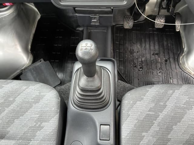2009 Suzuki Carry JDM car for sale — photo 7 of 21