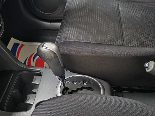 2010 Suzuki Swift JDM car for sale — photo 18 of 24