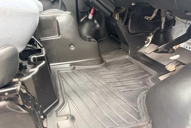 2011 Honda Acty JDM car for sale — photo 17 of 25