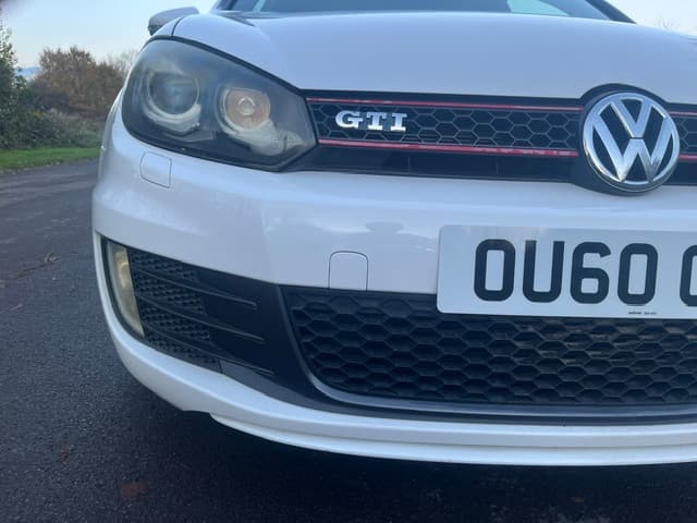 2010 Volkswagen Golf JDM car for sale — photo 6 of 8