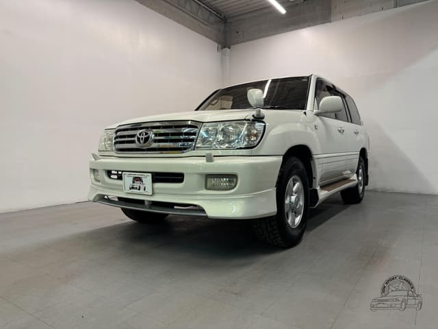 1998 Toyota Land Cruiser JDM car for sale — photo 3 of 25