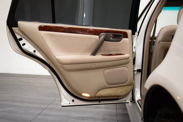 2000 Toyota Crown JDM car for sale — photo 21 of 25