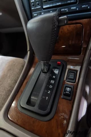 1998 Nissan Laurel JDM car for sale — photo 10 of 25