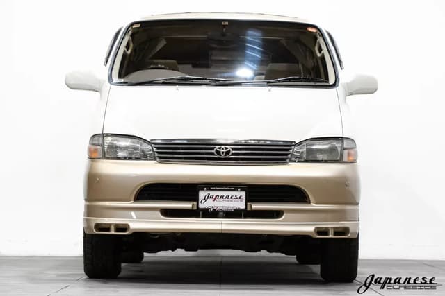 1998 Toyota Granvia JDM car for sale — photo 2 of 25