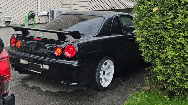 2000 Nissan Skyline JDM car for sale — photo 8 of 9