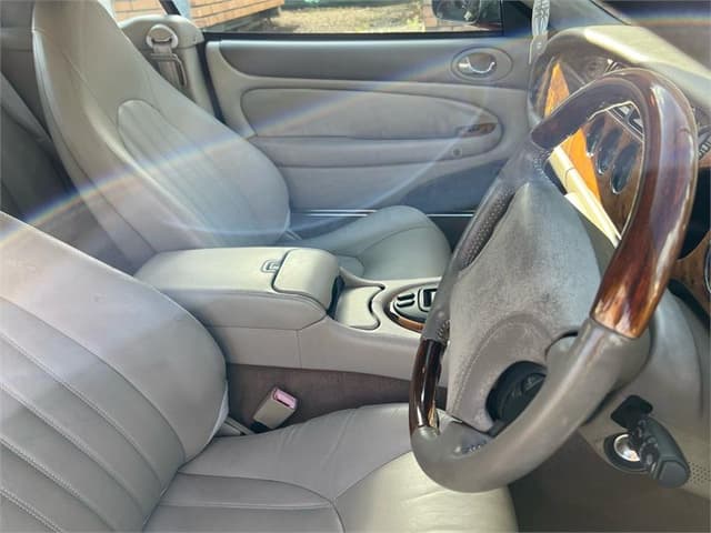 1998 Jaguar JDM car for sale — photo 13 of 16