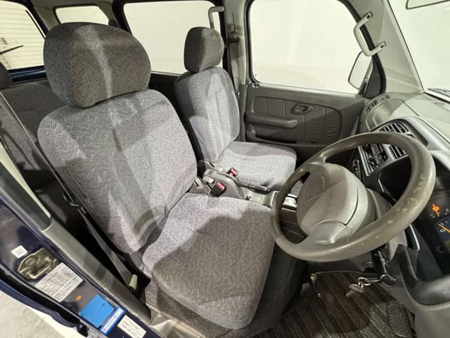 2001 Suzuki Every JDM car for sale — photo 11 of 25