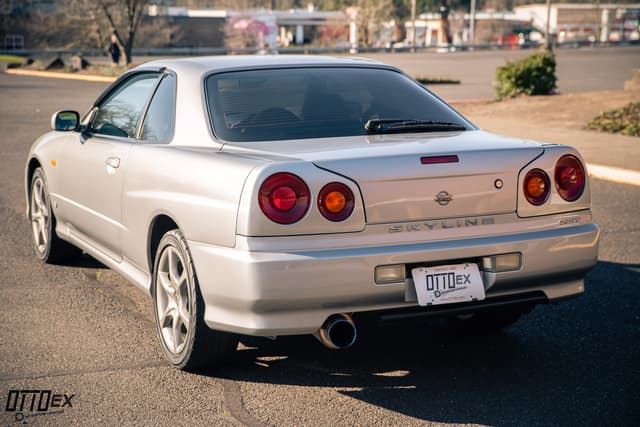 1998 Nissan Skyline JDM car for sale — photo 17 of 25