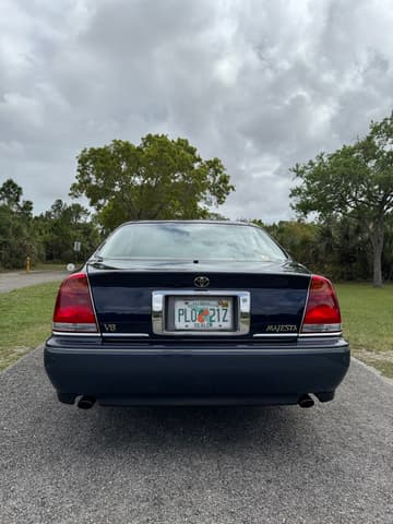 2000 Toyota Crown JDM car for sale — photo 11 of 25