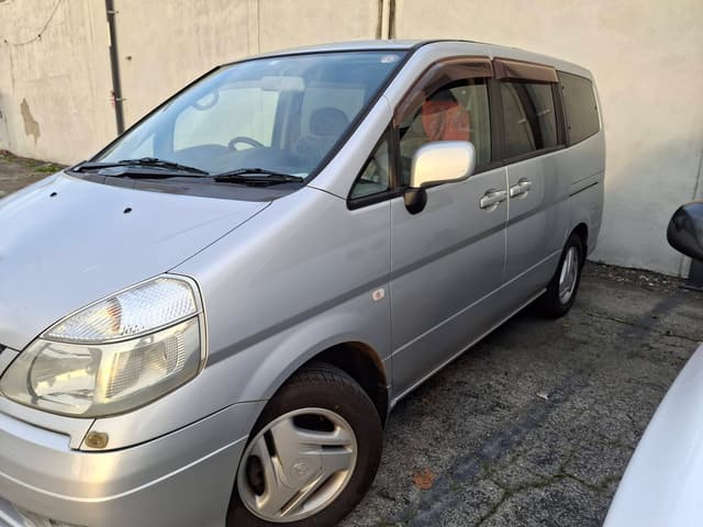 2000 Nissan Serena JDM car for sale — photo 2 of 9