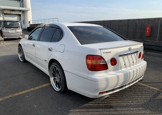 1998 Toyota Aristo JDM car for sale — photo 4 of 25