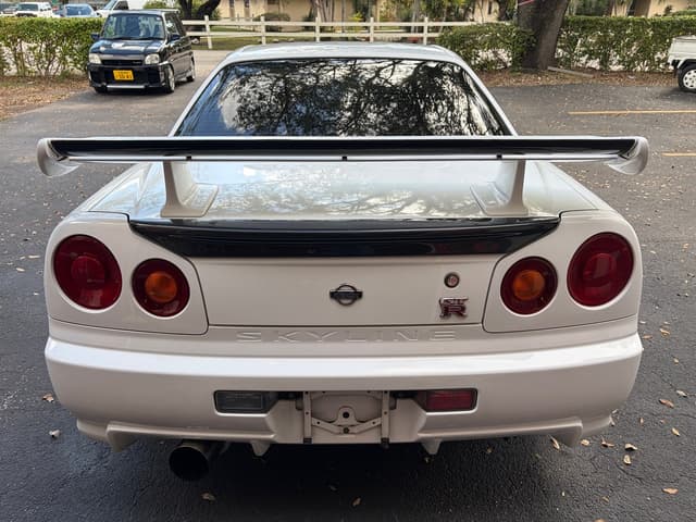 1999 Nissan Skyline JDM car for sale — photo 6 of 18