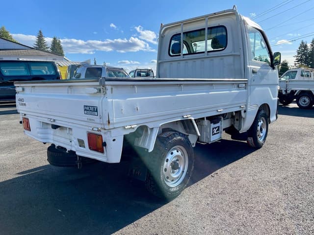1999 Daihatsu Hijet JDM car for sale — photo 7 of 25