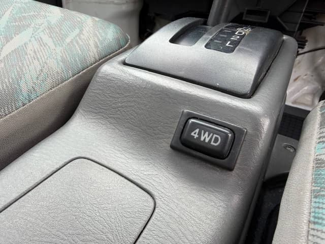1999 Suzuki Carry JDM car for sale — photo 24 of 25
