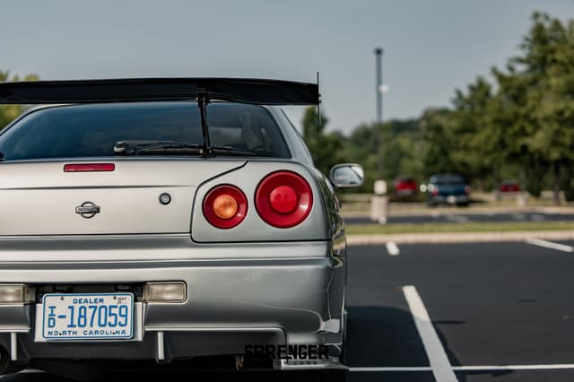 1998 Nissan Skyline JDM car for sale — photo 11 of 25