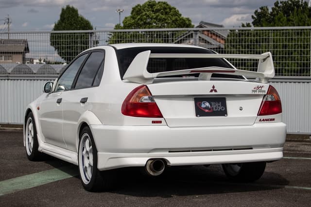 2000 Mitsubishi Lancer Evolution JDM car for sale — photo 5 of 25