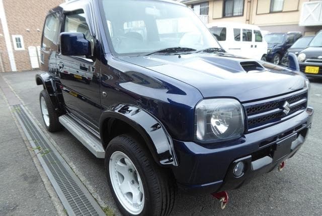 2010 Suzuki Jimny JDM car for sale — photo 7 of 25