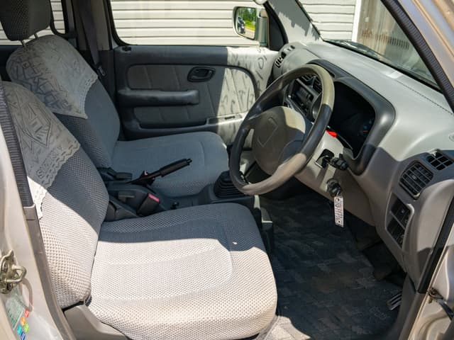 1999 Suzuki Every JDM car for sale — photo 11 of 16