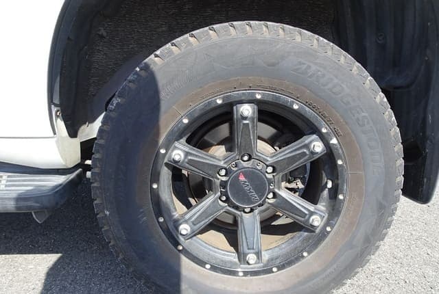 2010 Toyota Land Cruiser Prado JDM car for sale — photo 10 of 25