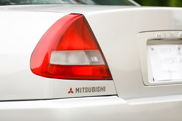 1996 Mitsubishi Mirage JDM car for sale — photo 13 of 25