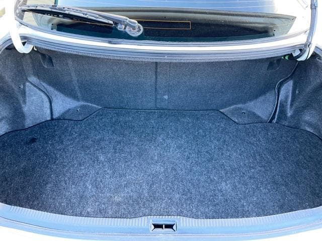1998 Toyota Mark II JDM car for sale — photo 23 of 25