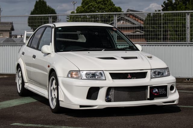 2000 Mitsubishi Lancer Evolution JDM car for sale — photo 10 of 25
