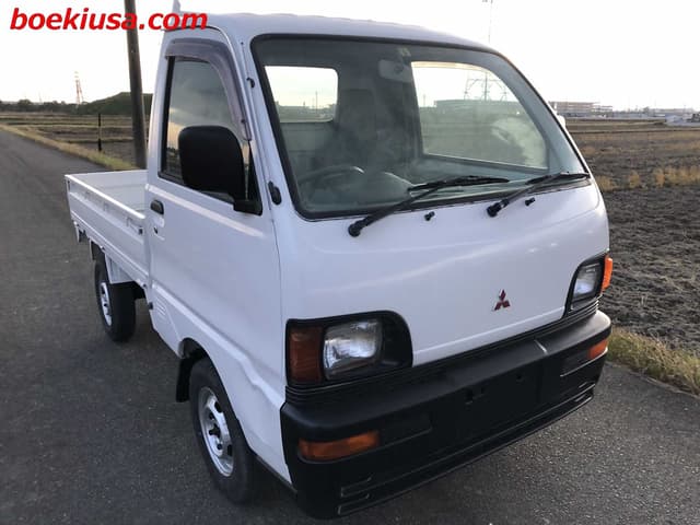 1997 Mitsubishi Minicab JDM car for sale — photo 23 of 24