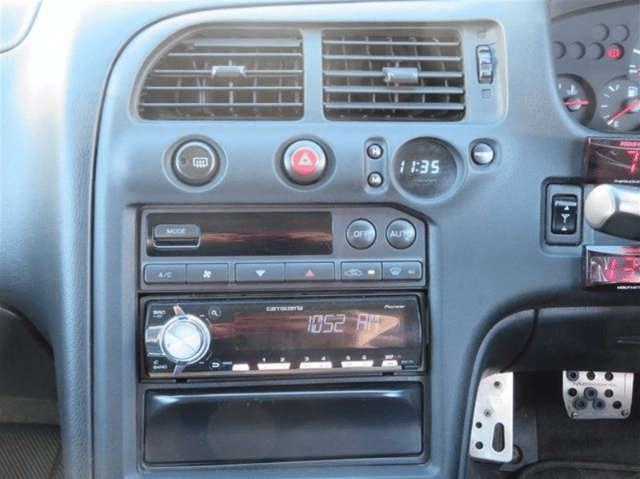 1996 Nissan Skyline JDM car for sale — photo 22 of 25