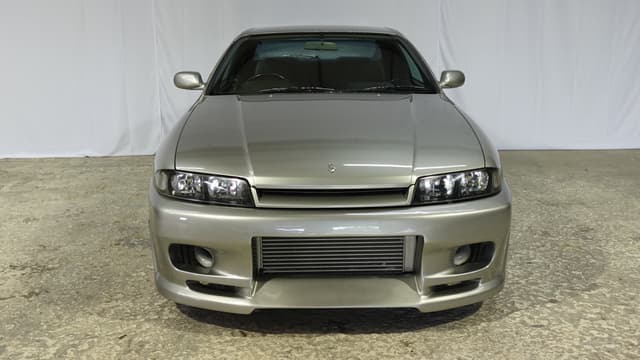1998 Nissan Skyline JDM car for sale — photo 3 of 9