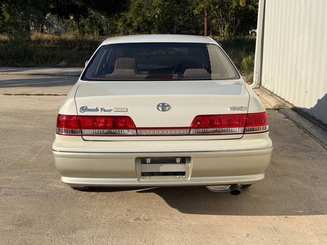 1999 Toyota Mark II JDM car for sale — photo 8 of 20